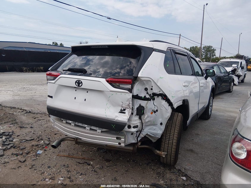 2019 TOYOTA RAV4 auction photo 6