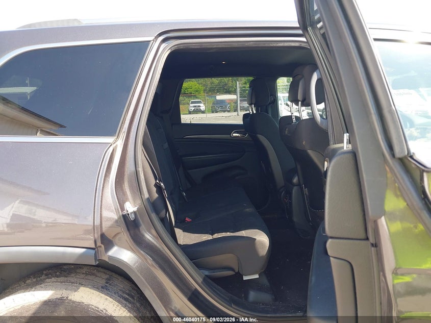 JEEP GRAND CHEROKEE - zdjęcie 8
