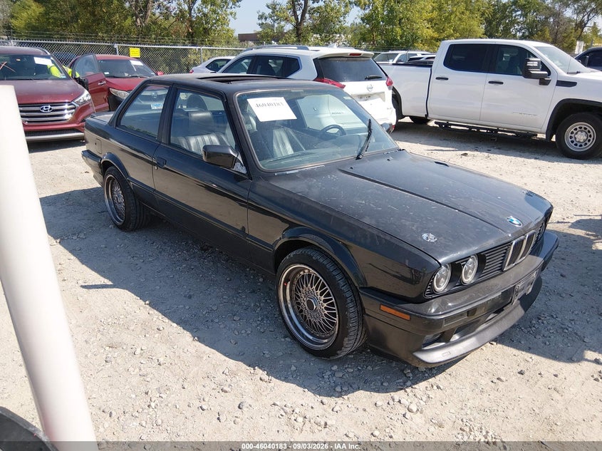 1991 BMW 318 auction photo 1