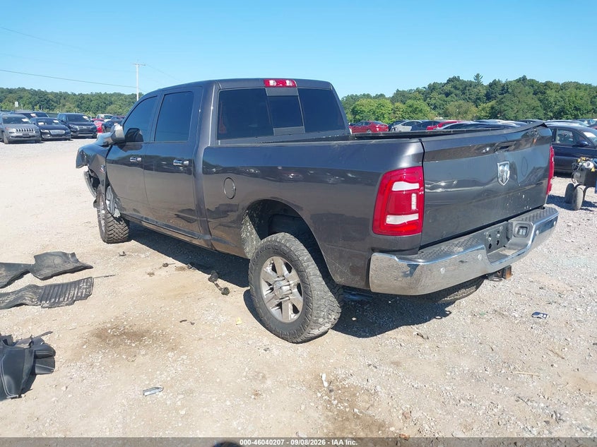 Vin: 3c6ur5dl9jg426704, lot: 46539662, ram 2500 big horn  4x4 6'4 box 20183