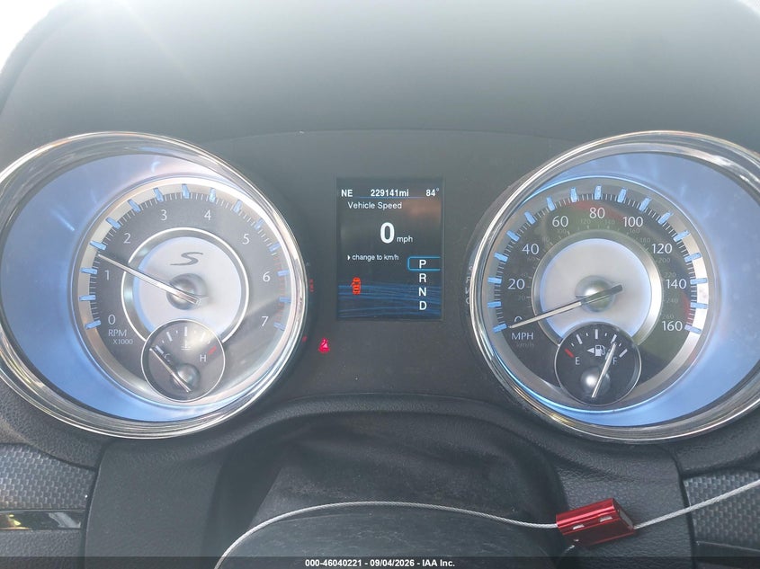 2013 CHRYSLER 300 SEDAN 5.7L V-8 VVT, REGULAR , 363HP