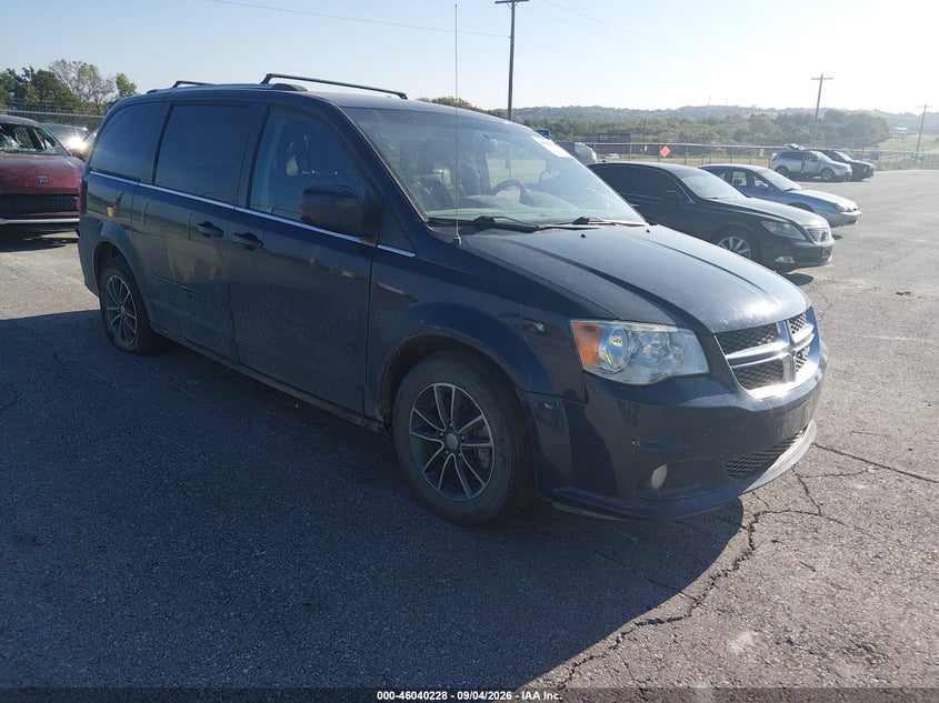 2017 DODGE GRAND CARAVAN auction photo 1