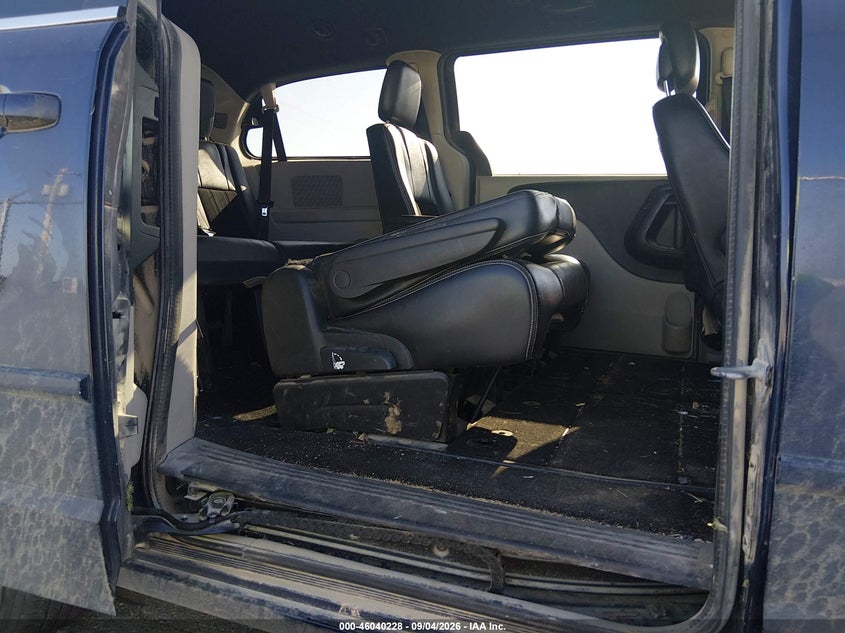 2017 DODGE GRAND CARAVAN auction photo 8