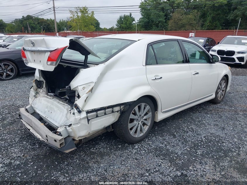 2012 TOYOTA AVALON auction photo 6