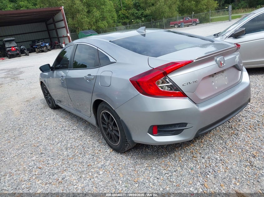 2018 HONDA CIVIC auction photo 3