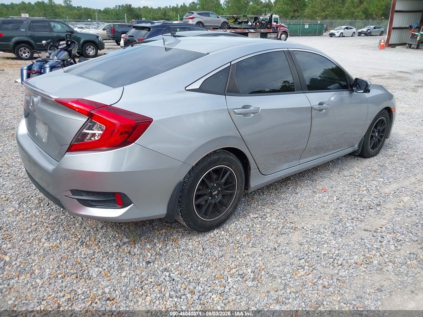 2018 HONDA CIVIC auction photo 4