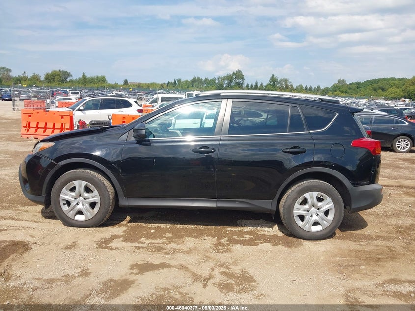 TOYOTA RAV4 - zdjęcie 14