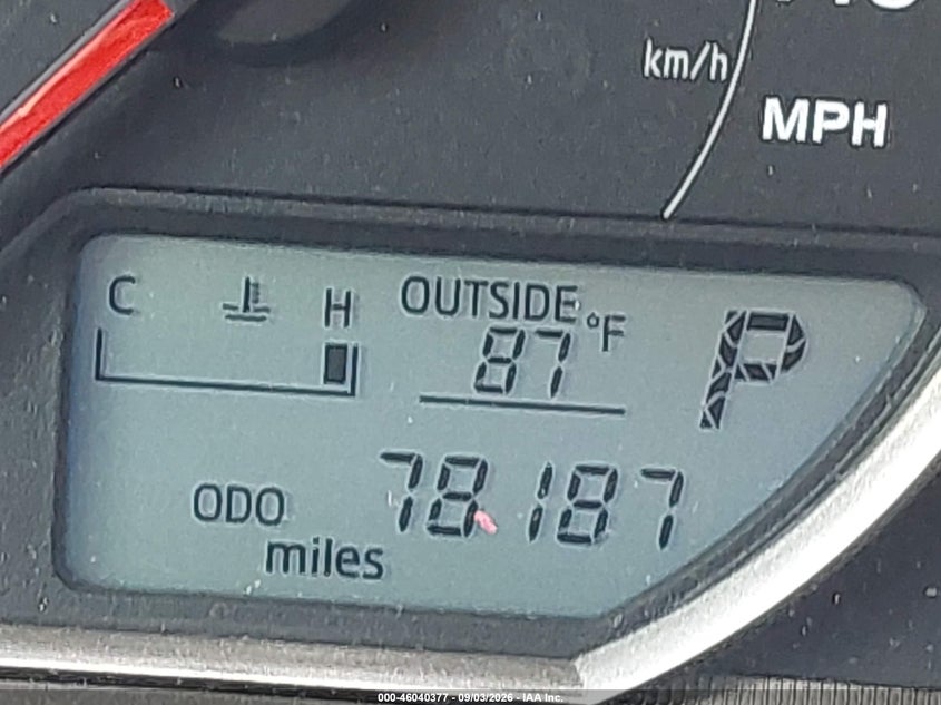 TOYOTA RAV4 - zdjęcie 15
