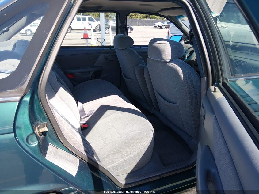1994 MERCURY SABLE auction photo 8