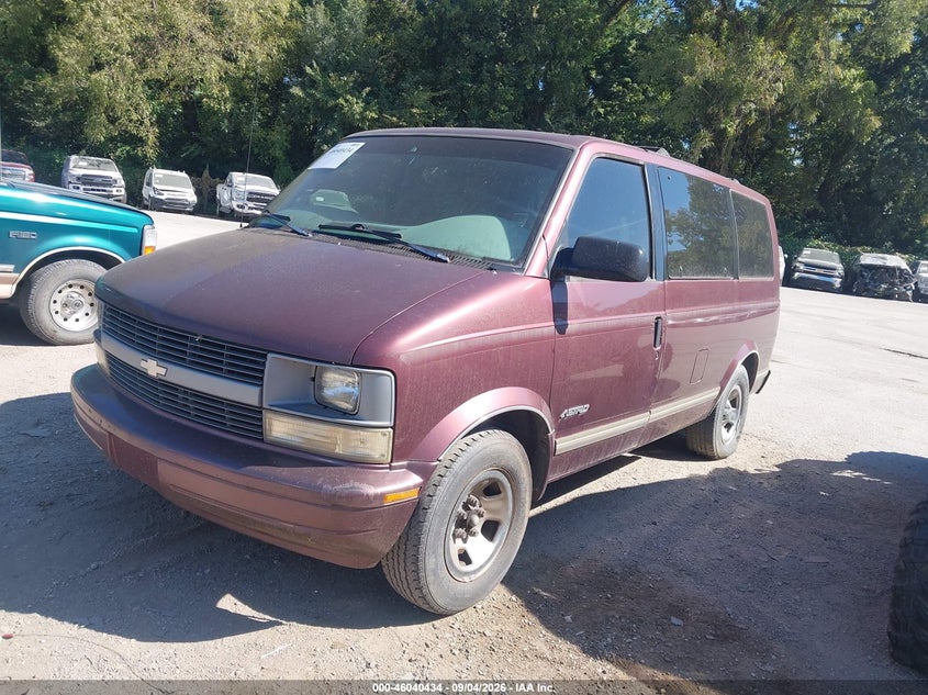 1997 CHEVROLET ASTRO auction photo 2