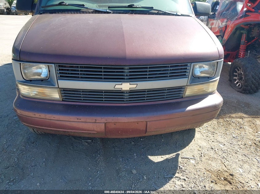 1997 CHEVROLET ASTRO auction photo 6