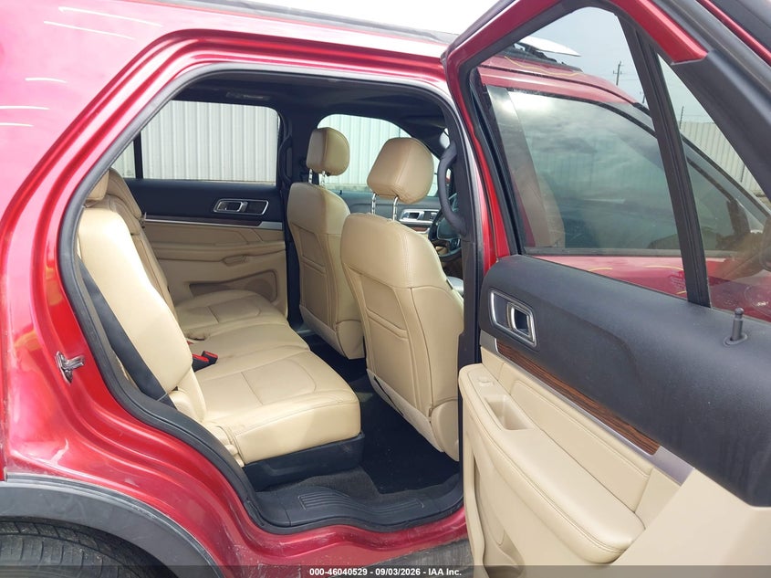 2017 FORD EXPLORER LIMITED · Фото 8