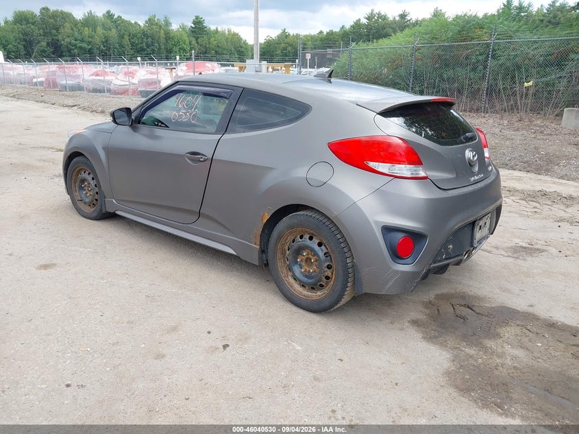 2013 HYUNDAI VELOSTER auction photo 3