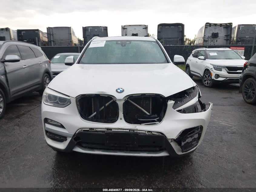 BMW X3 - zdjęcie 12
