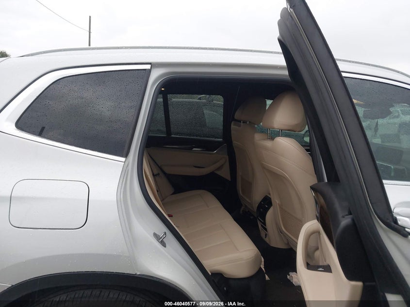 BMW X3 - zdjęcie 8