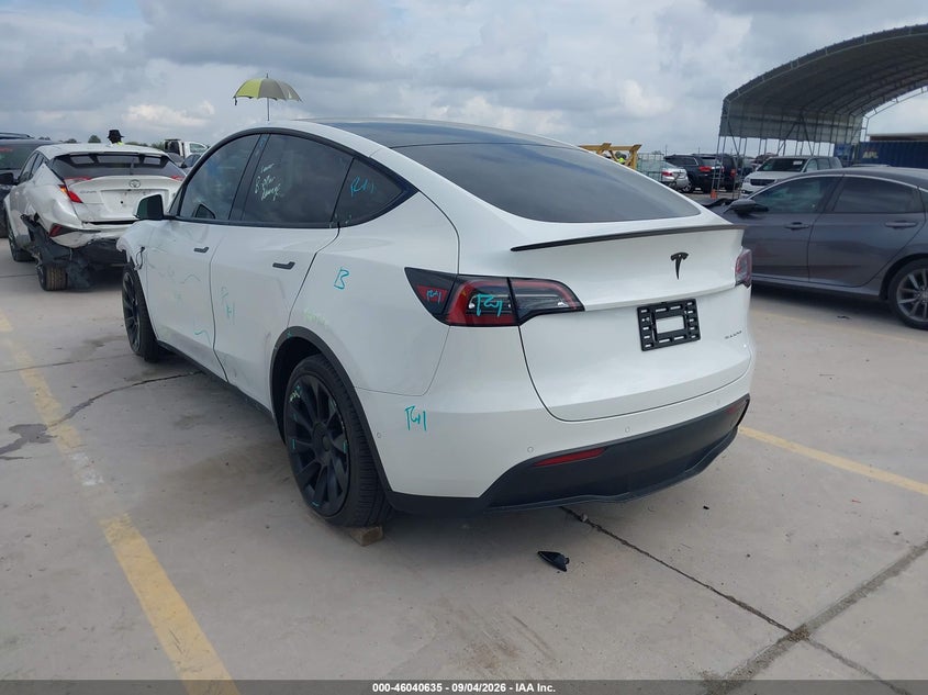 Vin: 5yjygdee8mf182189, lot: 46540090, tesla model y long range dual motor all-wheel drive 20213
