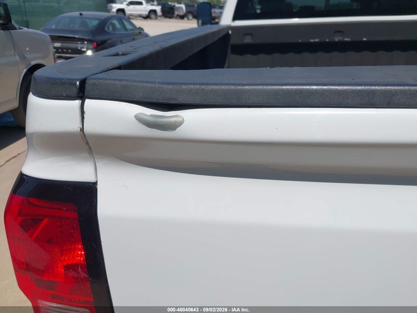 2017 CHEVROLET SILVERADO 3500HD auction photo 6