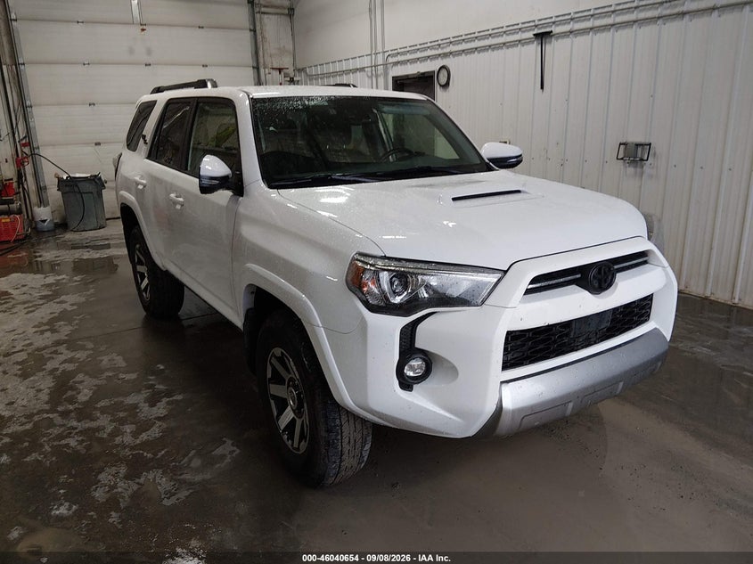 Vin: jteru5jr0p6149243, lot: 46540109, toyota 4runner trd off road premium 20231