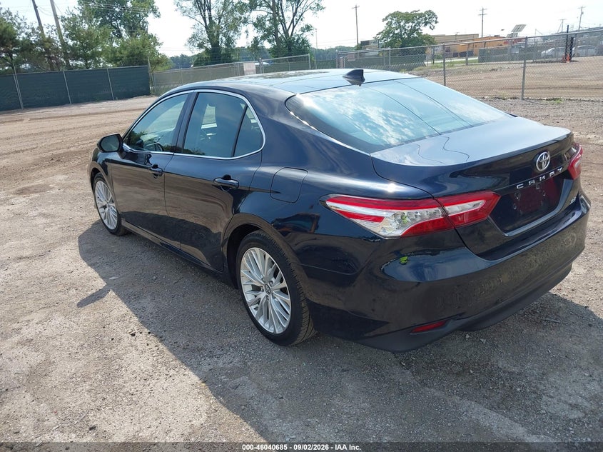 2019 TOYOTA CAMRY auction photo 3