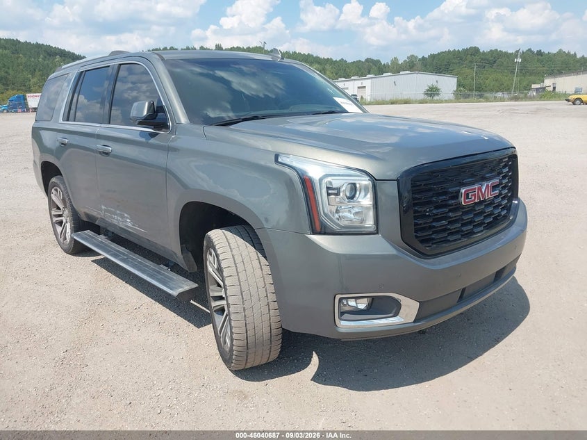 2017 GMC YUKON auction photo 1