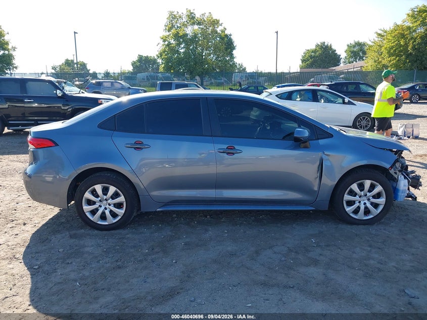 TOYOTA COROLLA - zdjęcie 13
