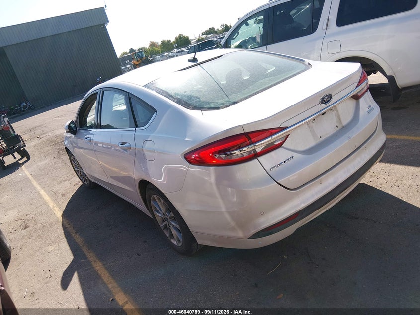Vin: 3fa6p0hd5hr264426, lot: 46540244, ford fusion se 20173