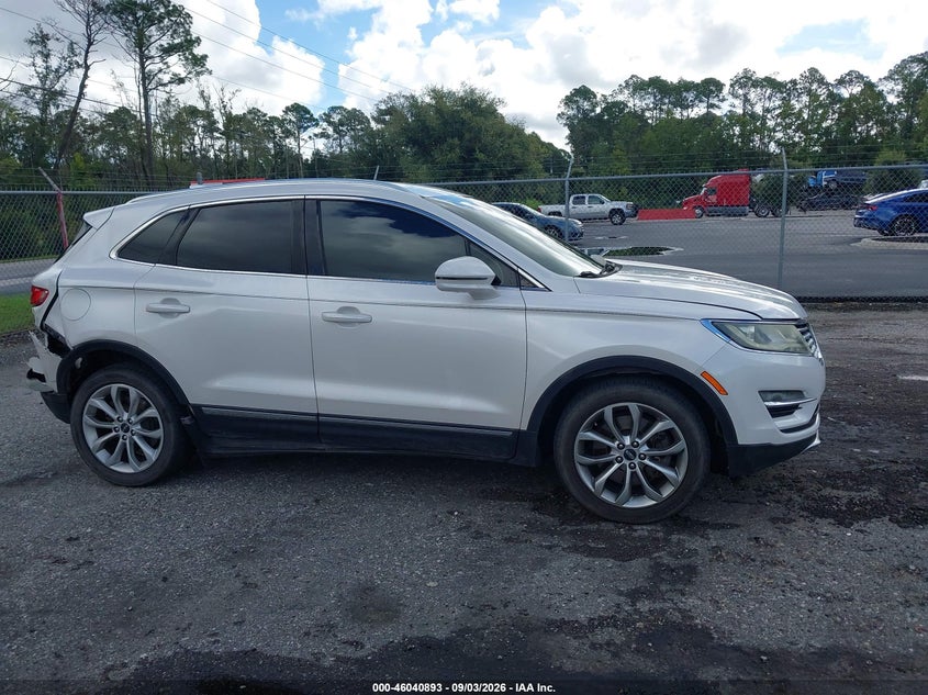 LINCOLN MKC 2015 VIN 5LMCJ2A91FUJ18006