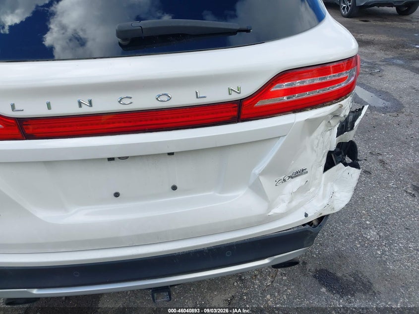 LINCOLN MKC 2015 VIN 5LMCJ2A91FUJ18006