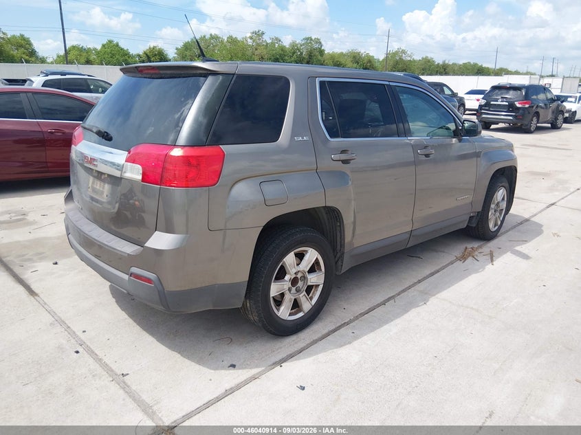 2011 GMC TERRAIN auction photo 4