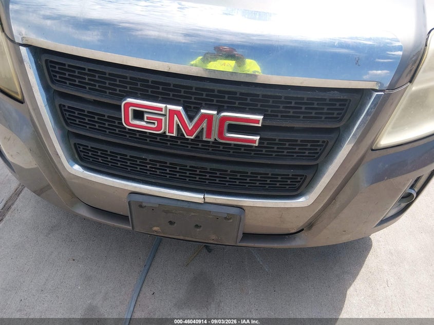 2011 GMC TERRAIN auction photo 6