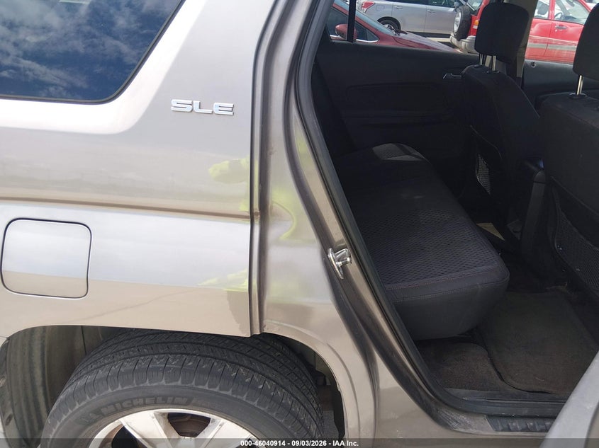 2011 GMC TERRAIN auction photo 8