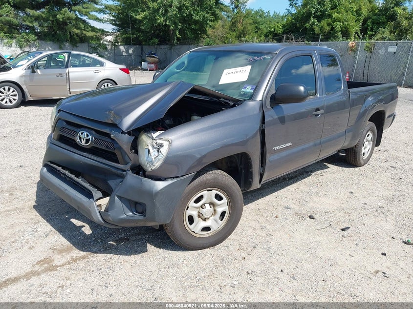 2015 Toyota Tacoma, Front End, IAAI, VIN 5TFTX4CN6FX049484 — photo 2