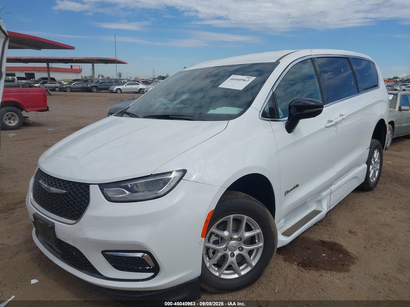 Vin: 2c4rc1bg0sr579742, lot: 46540418, chrysler pacifica select 20252