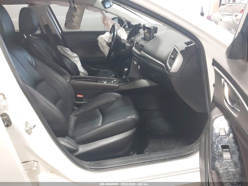 MAZDA MAZDA3 - zdjęcie 5