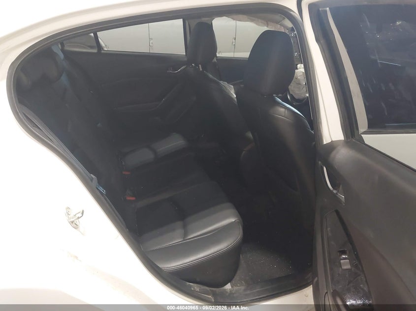 MAZDA MAZDA3 - zdjęcie 8