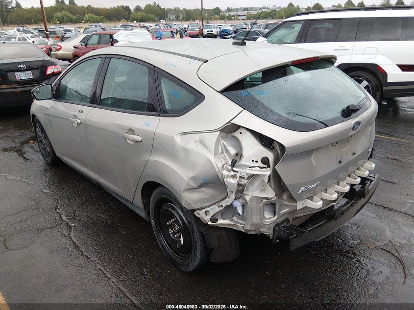 Vin: 1fadp3k26gl392235, lot: 46540438, ford focus se 20163