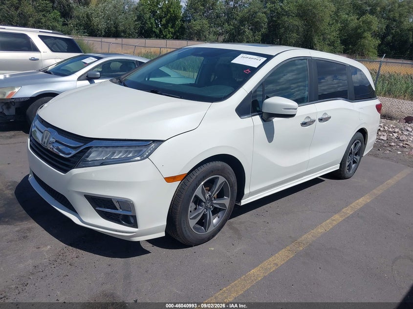 2018 HONDA ODYSSEY auction photo 2