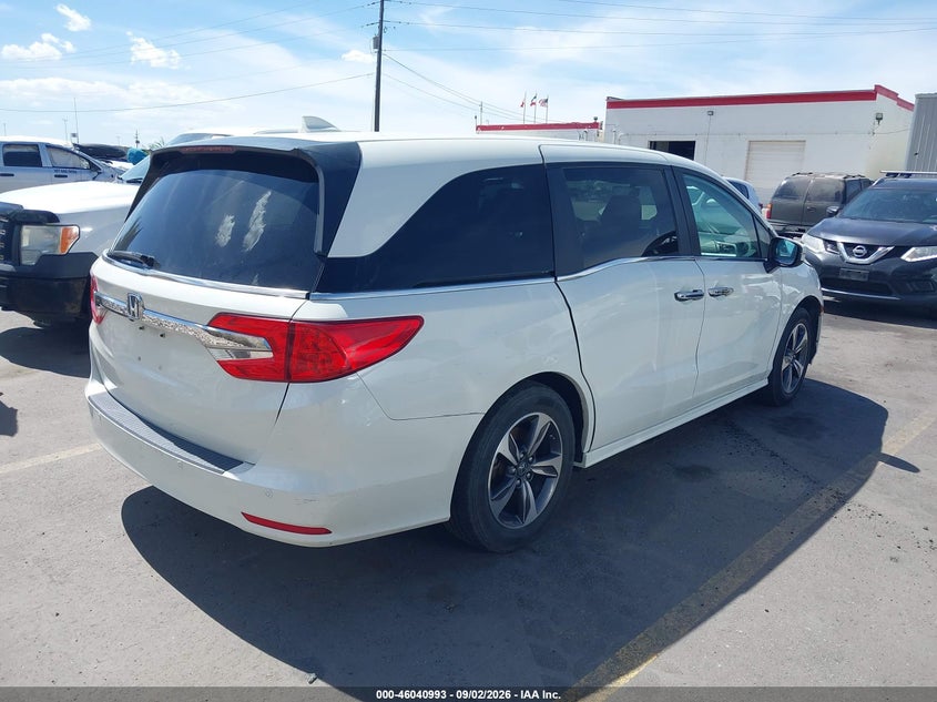 2018 HONDA ODYSSEY auction photo 4