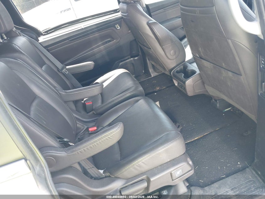 2018 HONDA ODYSSEY auction photo 8