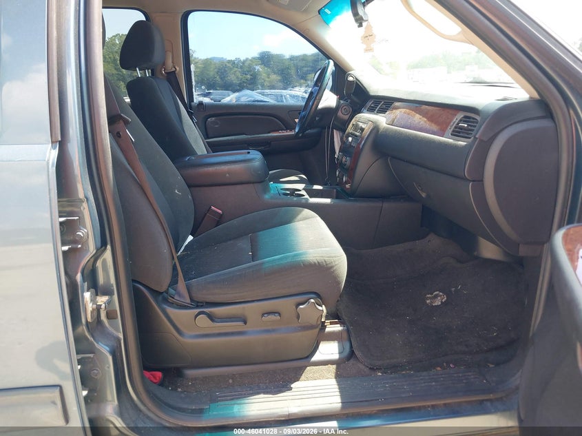 2009 CHEVROLET TAHOE auction photo 5
