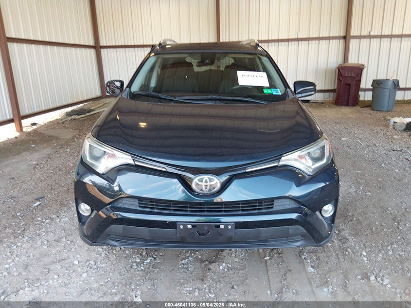 Фото 12 - TOYOTA RAV4