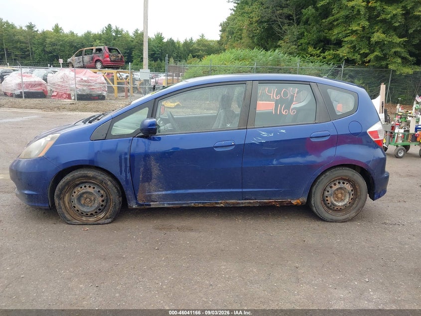 HONDA FIT 2013 VIN JHMGE8H33DC061472