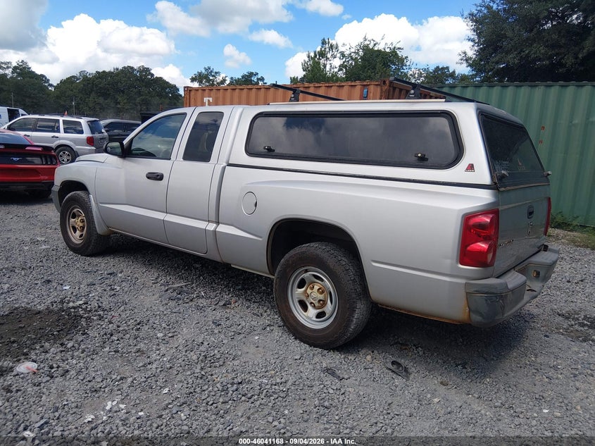 2005 DODGE DAKOTA auction photo 3