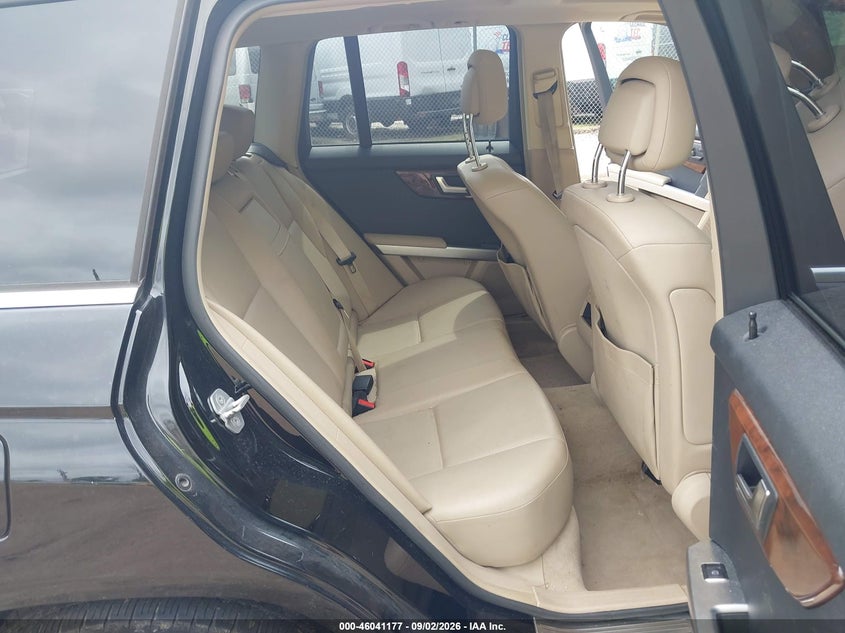 2012 MERCEDES-BENZ GLK 350 auction photo 8