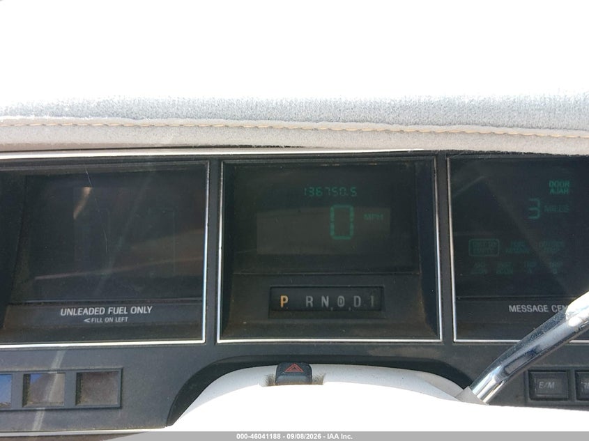 1990 LINCOLN TOWN CAR auction photo 7