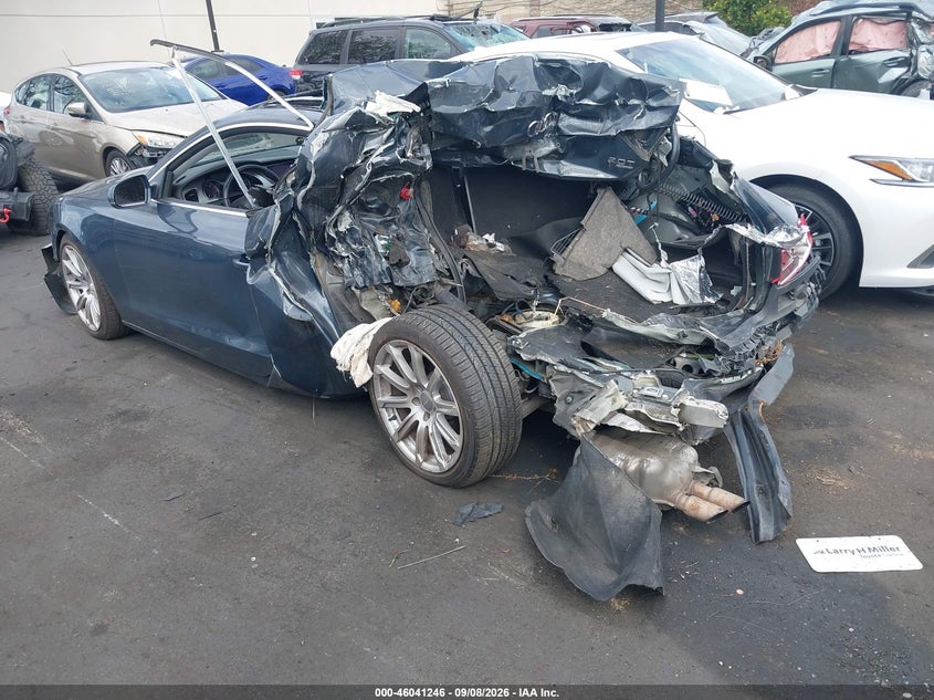 AUDI A5 2011 VIN WAULFAFR6BA047244