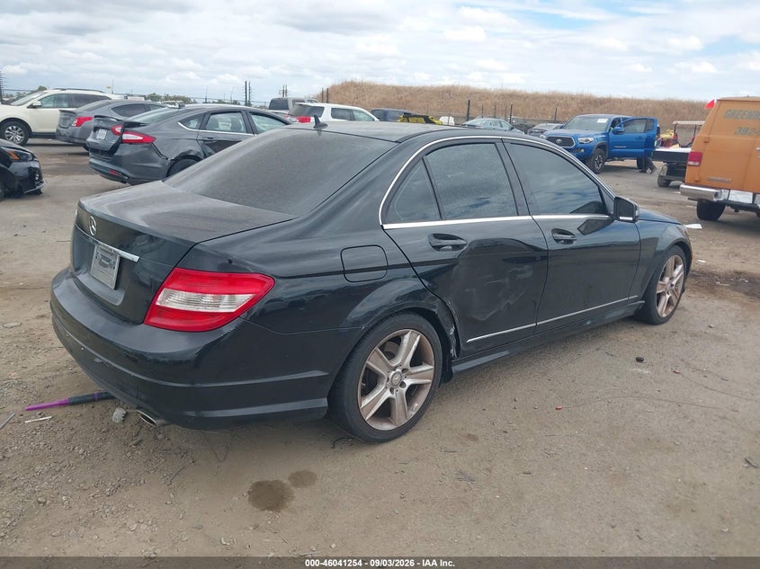 2010 MERCEDES-BENZ C 300 auction photo 4