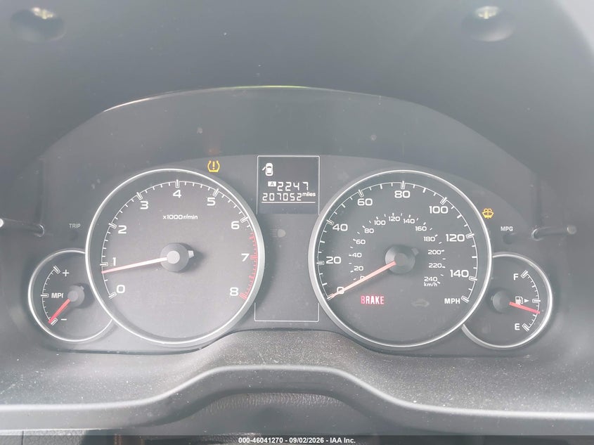 2013 SUBARU OUTBACK auction photo 7