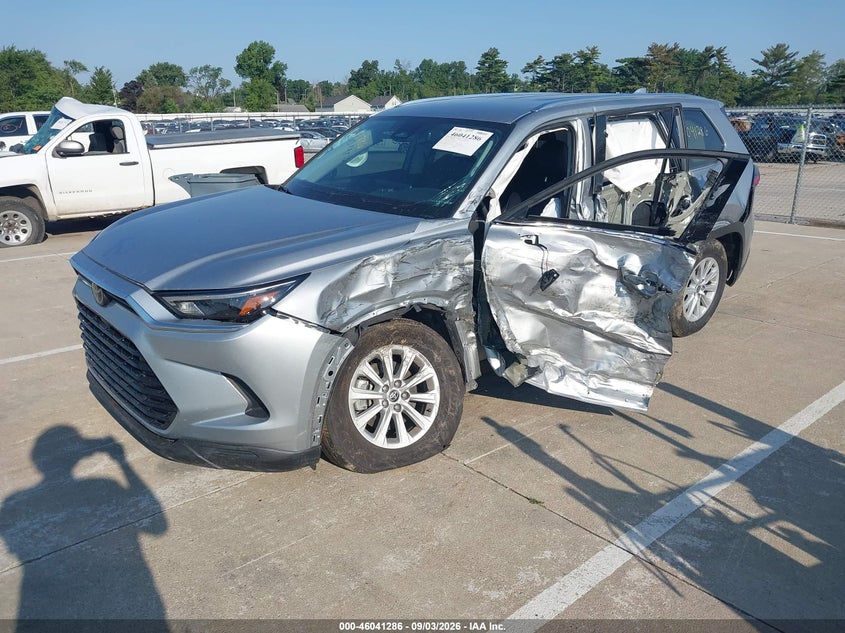 TOYOTA GRAND HIGHLANDER 2025 VIN 5TDAAAA5XSS022928
