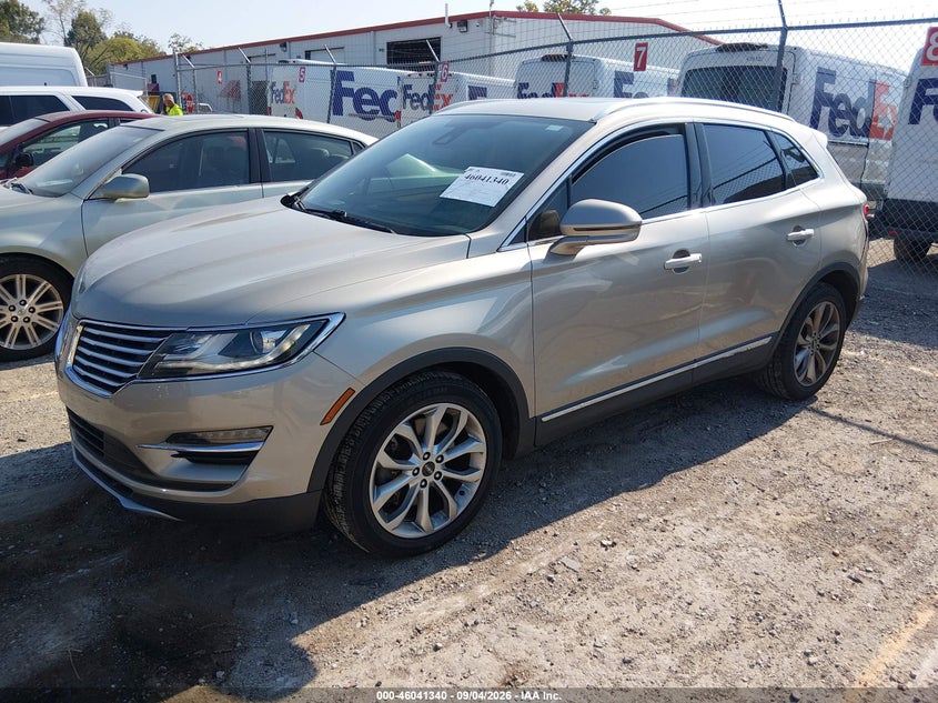 2015 Lincoln MKC, Удар сзади, IAAI, VIN 5LMCJ1A93FUJ20284 — фото 2